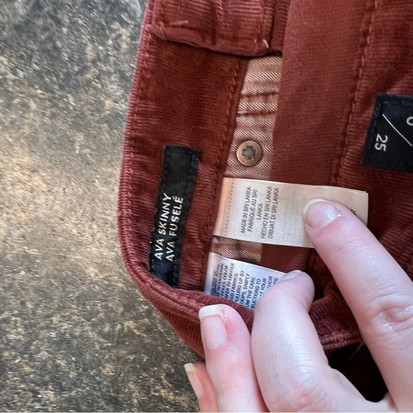 Lucky Brand Ava Skinny Corduroy Pants - Picture 4 of 4